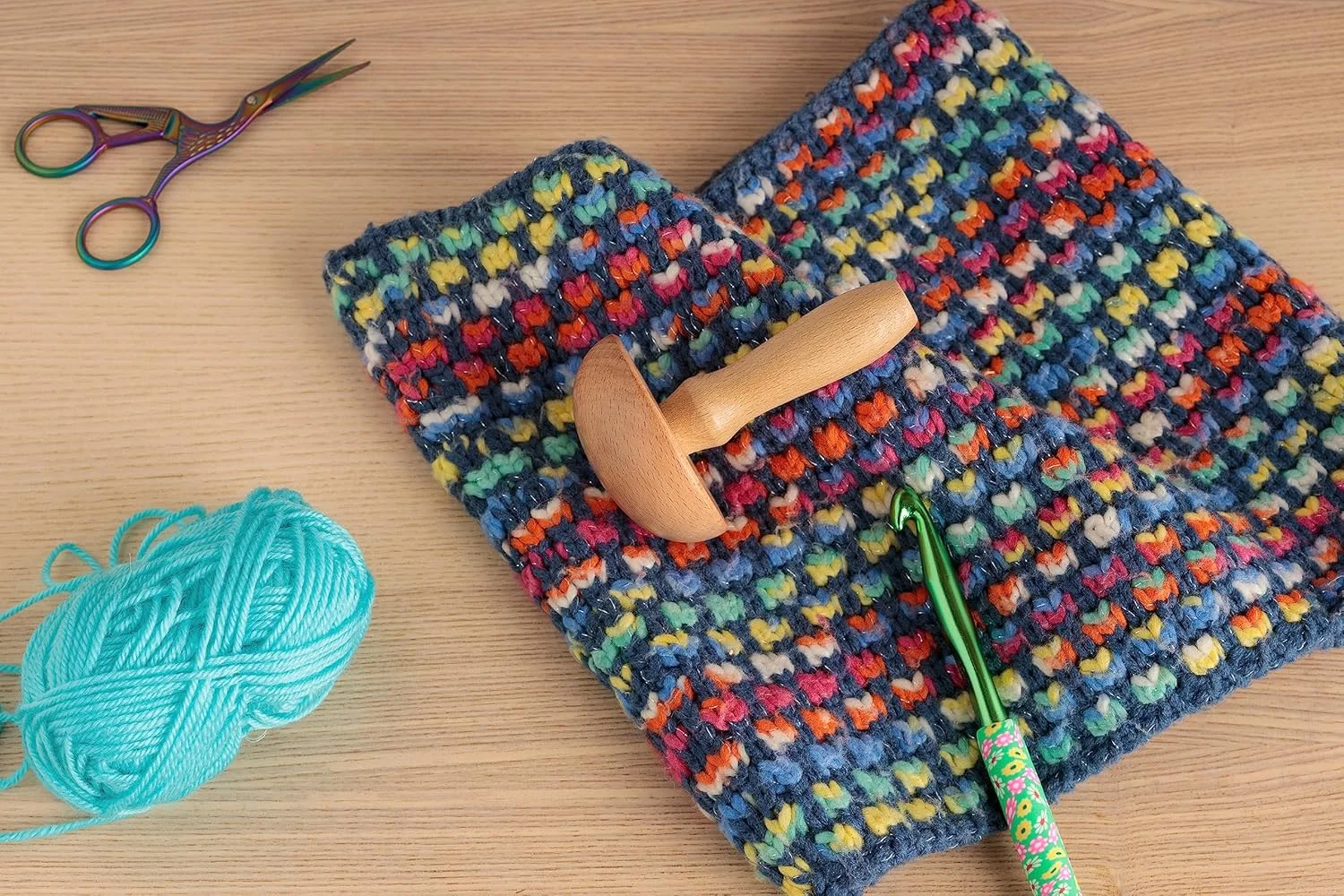 قارچ وصلهزنی و سوزنهای لحافی خرسی قارچ وصلهزنی و سوزنهای لحافی خرسی