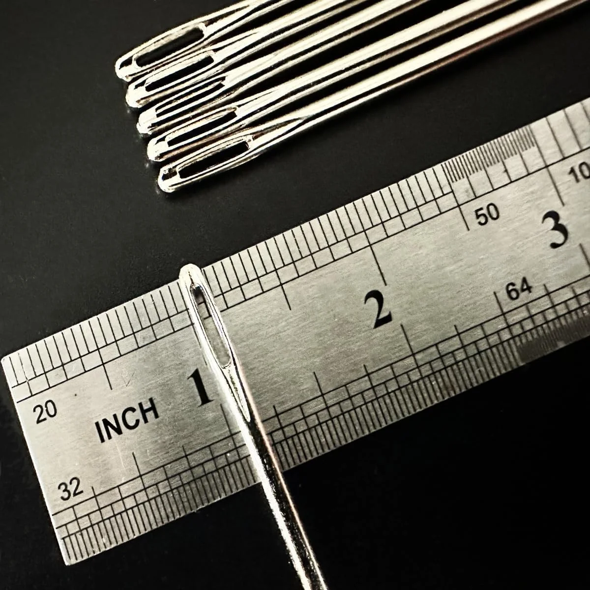 سوزن اثاثه یا لوازم داخلی حرفه ای با ضخامت 3 میلی متر، سوزن های خیاطی دستی چشم بزرگ برای پروژه های دوخت و صنایع دستی. (12 اینچ X 1)