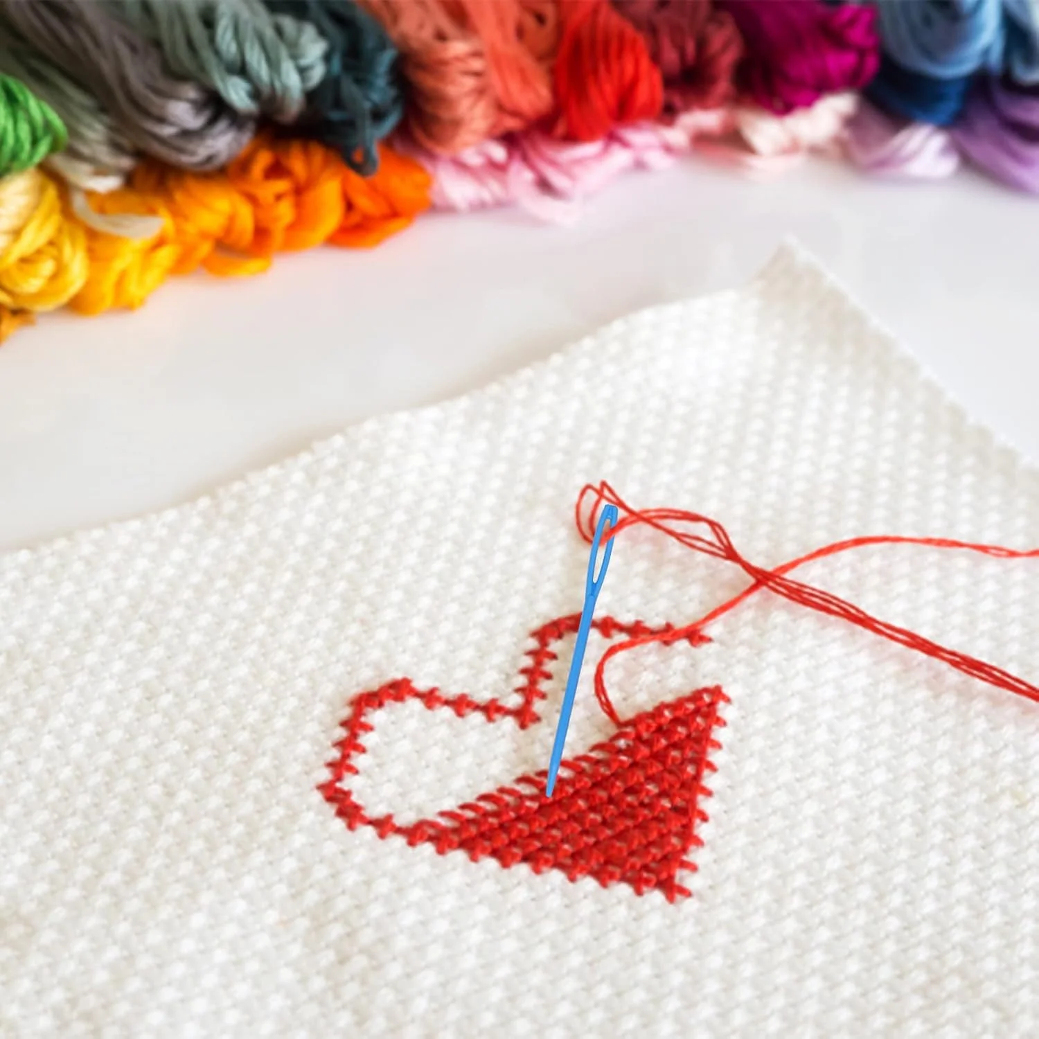 سوزن های خیاطی پلاستیکی، 20 عدد سوزن خیاطی پلاستیکی با سوراخ بزرگ، سوزن های خیاطی چشمی برای کودکان، سوزن بافندگی و خیاطی رنگارنگ، سوزن های آموزشی، سوزن های خیاطی پلاستیکی برای صنایع دستی خیاطی و کاردستی کودکان