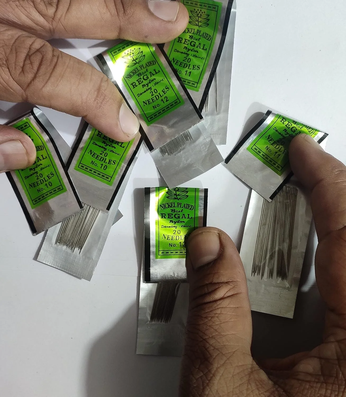 سوزن مهره دوزی خیاطی OMX برای لبه دوزی، مهره دوزی زردوزی و جواهرسازی - 5 بسته. - مجموع 120 سوزن (سایز - 10، 11 و 12 (40 عدد از هر کدام) - مجموع 120 عدد) سوزن مهره دوزی خیاطی OMX برای لبه دوزی، مهره دوزی زردوزی و جواهرسازی - 5 بسته. - مجموع 120 سوزن (سایز - 10، 11 و 12 (40 عدد از هر کدام) - مجموع 120 عدد)