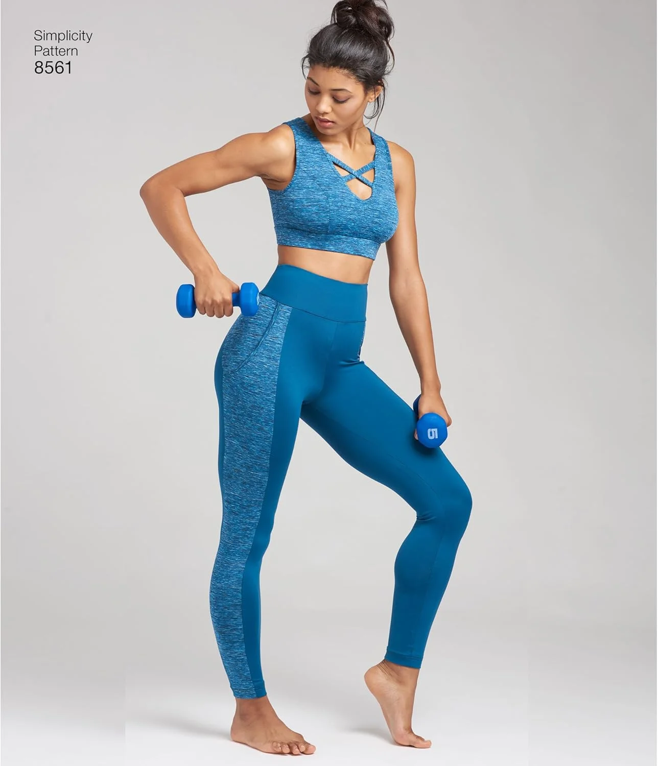 الگوی سادگی 8561، لگینگ زنانه، کاغذی، سفید، BB (1X-5X)