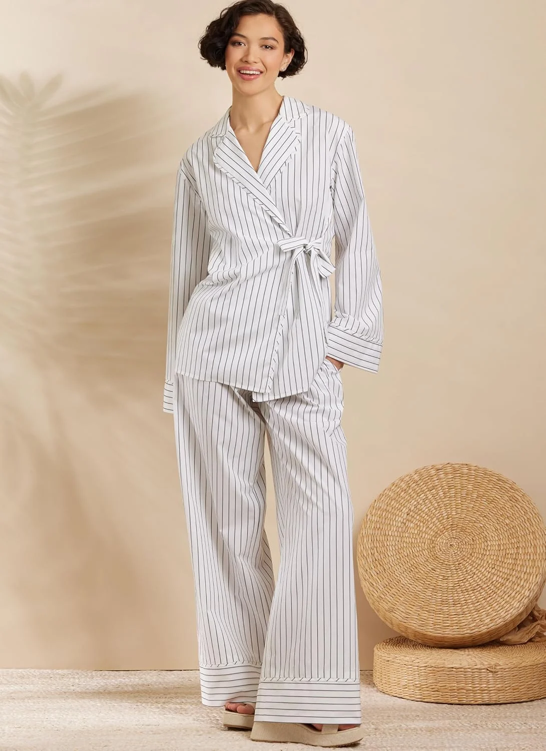 الگوی خیاطی لباس خواب زنانه Simplicity SS3143A، کد طراحی S3143، سایزهای XS-S-M-L-XL-XXL الگوی خیاطی لباس خواب زنانه Simplicity SS3143A، کد طراحی S3143، سایزهای XS-S-M-L-XL-XXL