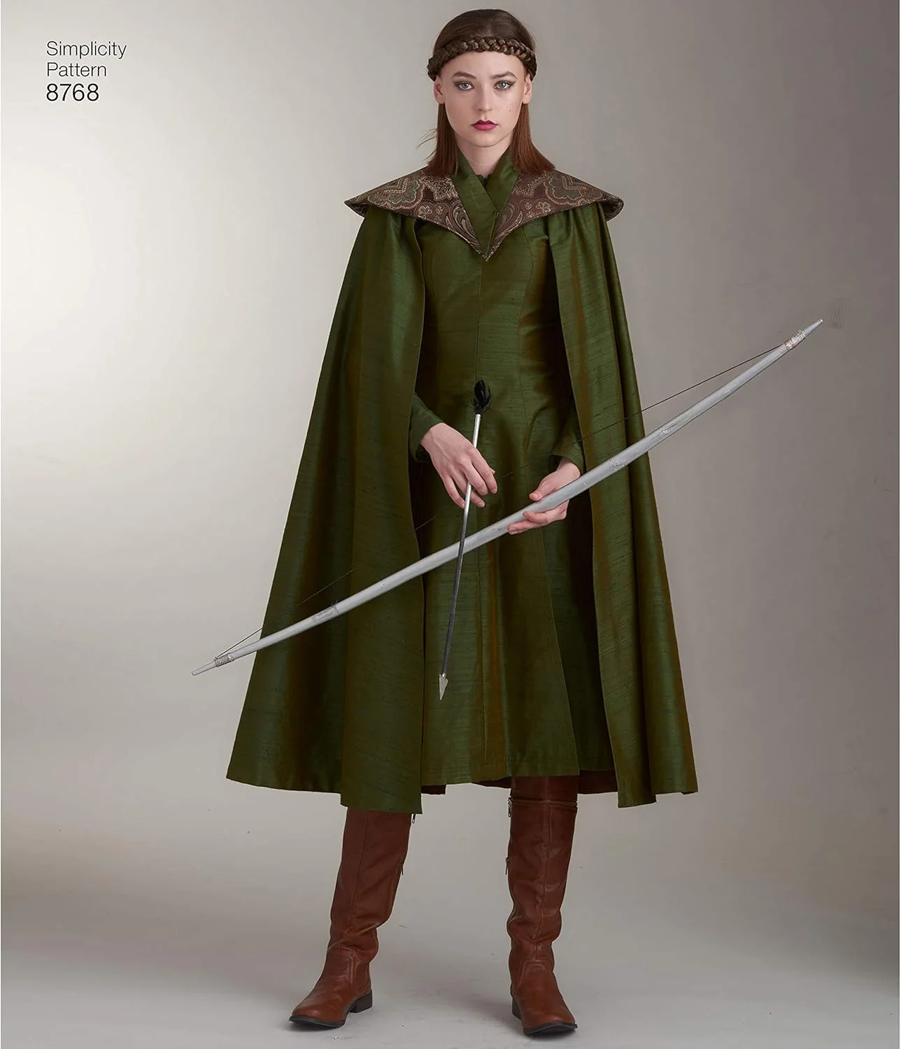 الگوی خیاطی شنل و لباس فانتزی زنانه Simplicity 8768، سایزهای 14-22 الگوی خیاطی شنل و لباس فانتزی زنانه Simplicity 8768، سایزهای 14-22