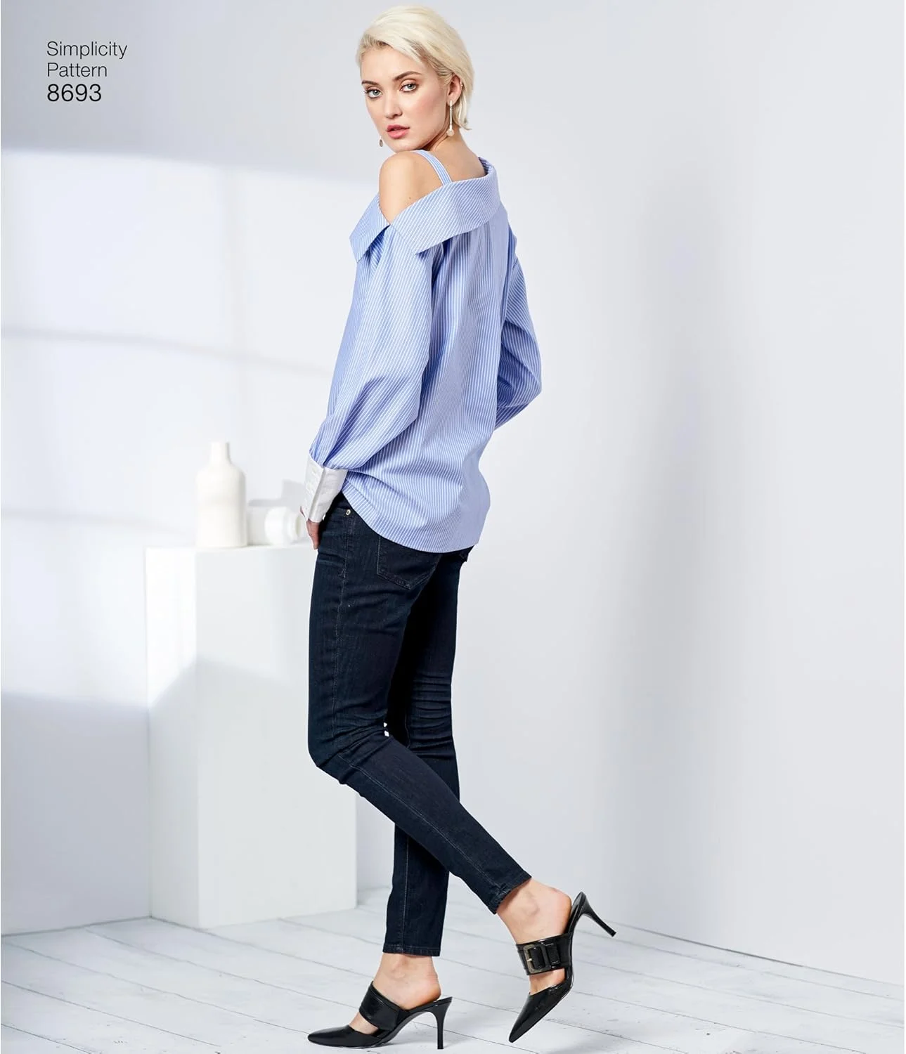 الگوهای خیاطی بلوز یک طرفه زنانه Simplicity، سایزهای 14-22