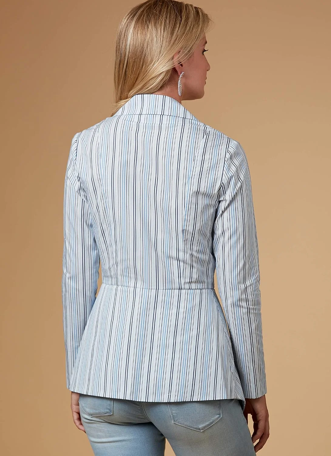 الگوهای خیاطی باتریک مدل B6629 برای پیراهن آستین بلند بافتنی زنانه، سایزهای 6-14 الگوهای خیاطی باتریک مدل B6629 برای پیراهن آستین بلند بافتنی زنانه، سایزهای 6-14