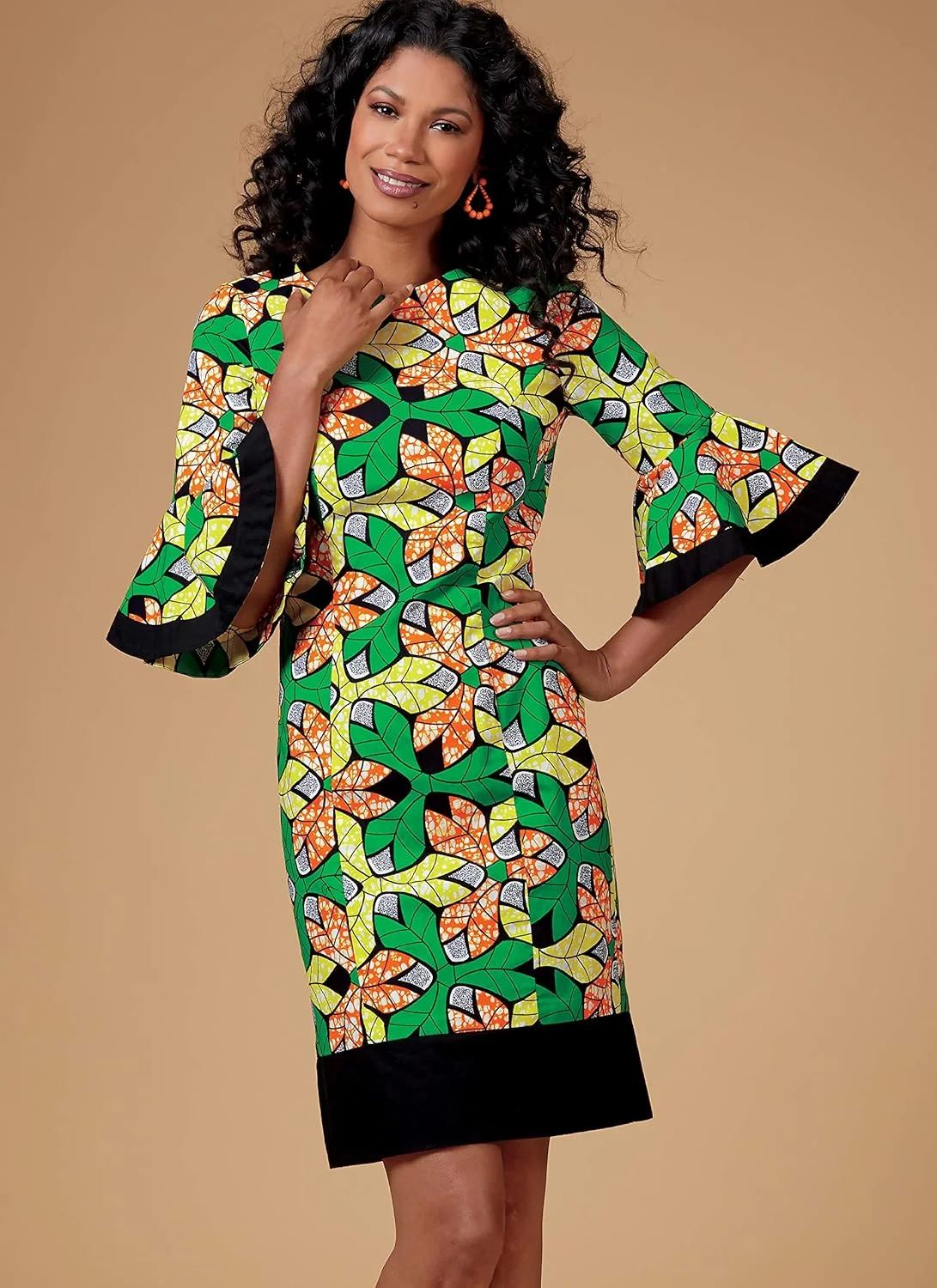 الگوهای خیاطی لباس مجلسی زنانه سایز بزرگ Butterick