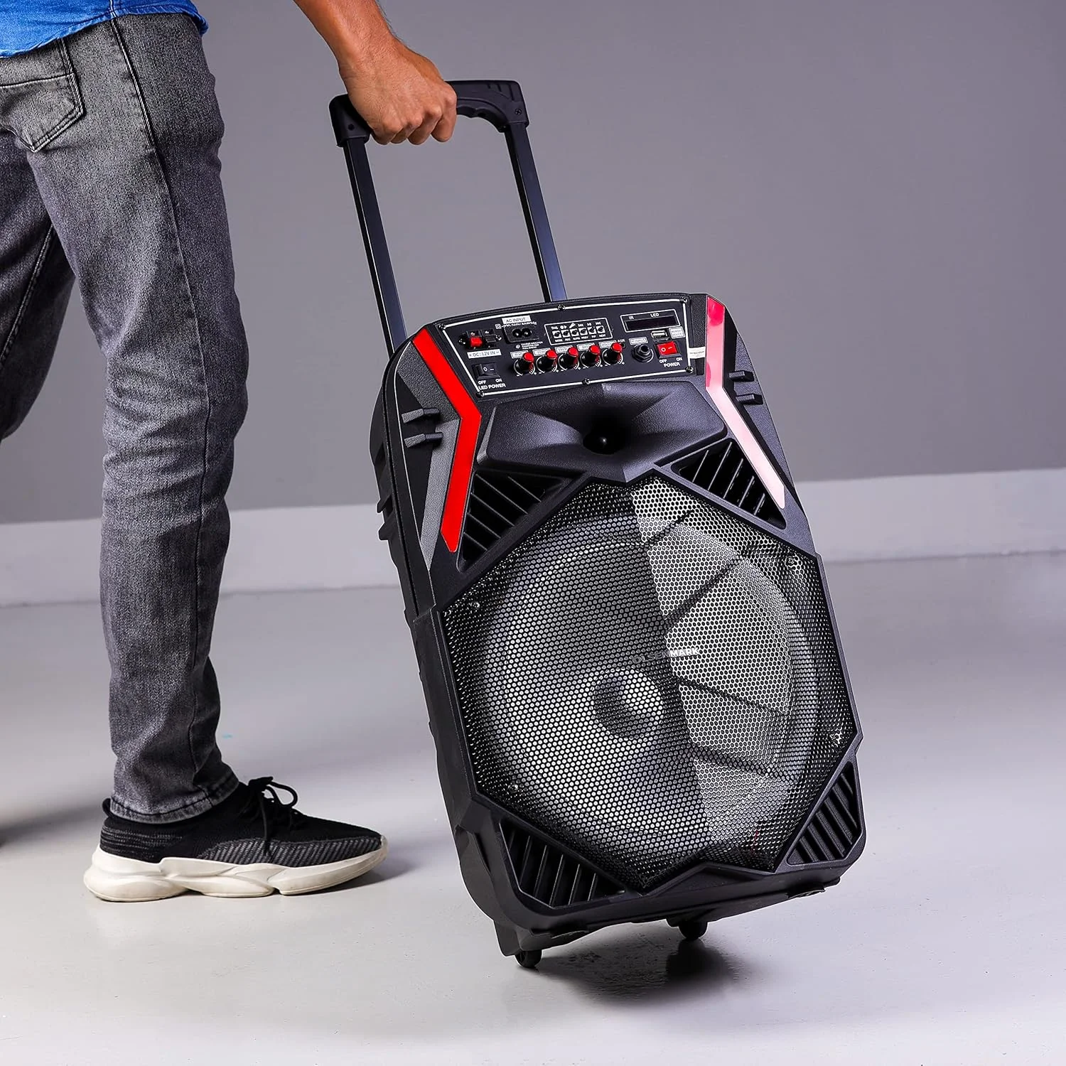 اسپیکر مهمانی شارژی اولسن مارک، 12 اینچ، omms1278 | توان خروجی 15000 وات | باتری 7.4 ولت 2200 میلی آمپر ساعت | USB/TF/FM/BT/ریموت/نمایشگر LED/ورودی AUX/میکروفون اسپیکر مهمانی شارژی اولسن مارک، 12 اینچ، omms1278 | توان خروجی 15000 وات | باتری 7.4 ولت 2200 میلی آمپر ساعت | USB/TF/FM/BT/ریموت/نمایشگر LED/ورودی AUX/میکروفون