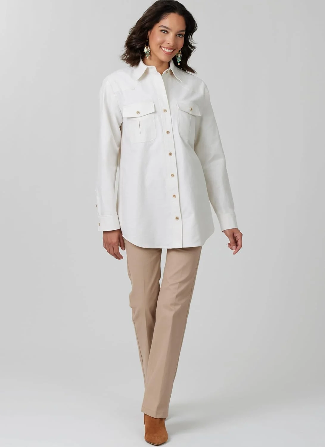 الگوی خیاطی آسان برای دوخت پیراهن های دکمه دار جلوباز غیررسمی و اسپرت مدل M8615A مک کال، کد طراحی M8615، سایزهای XS-S-M-L-XL-XXL الگوی خیاطی آسان برای دوخت پیراهن های دکمه دار جلوباز غیررسمی و اسپرت مدل M8615A مک کال، کد طراحی M8615، سایزهای XS-S-M-L-XL-XXL