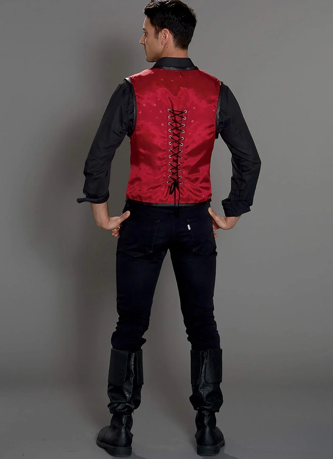 الگوی خیاطی لباس مردانه گوتیک M7821 شرکت مک کال، الگوهای خیاطی جلیقه و کت، سایزهای 46-52، 46-48-50-52، سفید الگوی خیاطی لباس مردانه گوتیک M7821 شرکت مک کال، الگوهای خیاطی جلیقه و کت، سایزهای 46-52، 46-48-50-52، سفید