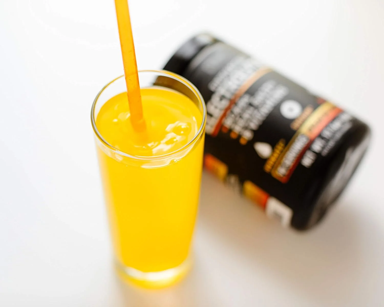 پودر الکترولیت تقویت شده (هلو انبه 90 عددی) بدون شکر + BCAA، ویتامین های B و نمک واقعی - نوشیدنی الکترولیت کتو، پودر آبرسان با پتاسیم، سدیم، روی، منیزیم برای آبرسانی و ریکاوری پودر الکترولیت تقویت شده (هلو انبه 90 عددی) بدون شکر + BCAA، ویتامین های B و نمک واقعی - نوشیدنی الکترولیت کتو، پودر آبرسان با پتاسیم، سدیم، روی، منیزیم برای آبرسانی و ریکاوری