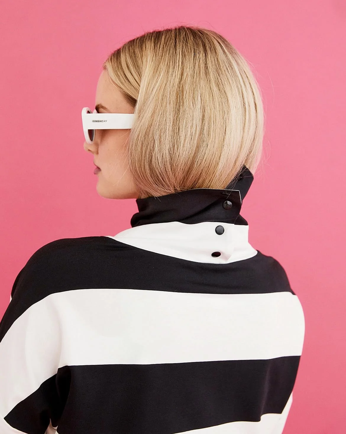 الگوی خیاطی زنانه Burda Style #5679، مناسب برای دوخت لباس و جامپر، سایزهای 36 تا 48 الگوی خیاطی زنانه Burda Style #5679، مناسب برای دوخت لباس و جامپر، سایزهای 36 تا 48