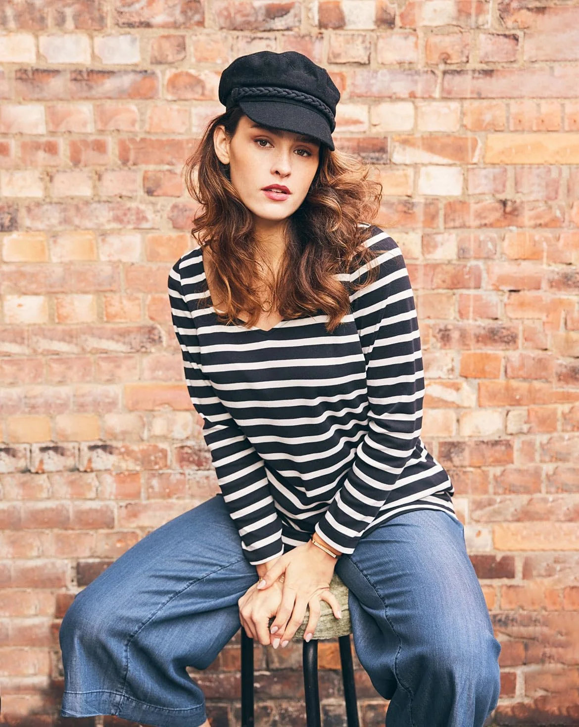 الگوی خیاطی آسان بوردا شماره 5731، پیراهن های پایه زنانه با یقه قلبی و مربعی، سایز 46-56 الگوی خیاطی آسان بوردا شماره 5731، پیراهن های پایه زنانه با یقه قلبی و مربعی، سایز 46-56