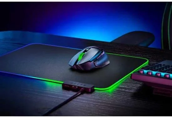 ماوس گیمینگ بی‌سیم قابل تنظیم Razer Basilisk V3 X HyperSpeed: سوییچ‌های مکانیکی نسل 2 - سنسور اپتیکال پیشرفته 18K - Chroma RGB - 9 کنترل قابل برنامه‌ریزی - باتری 585 ساعته - مشکی کلاسیک
