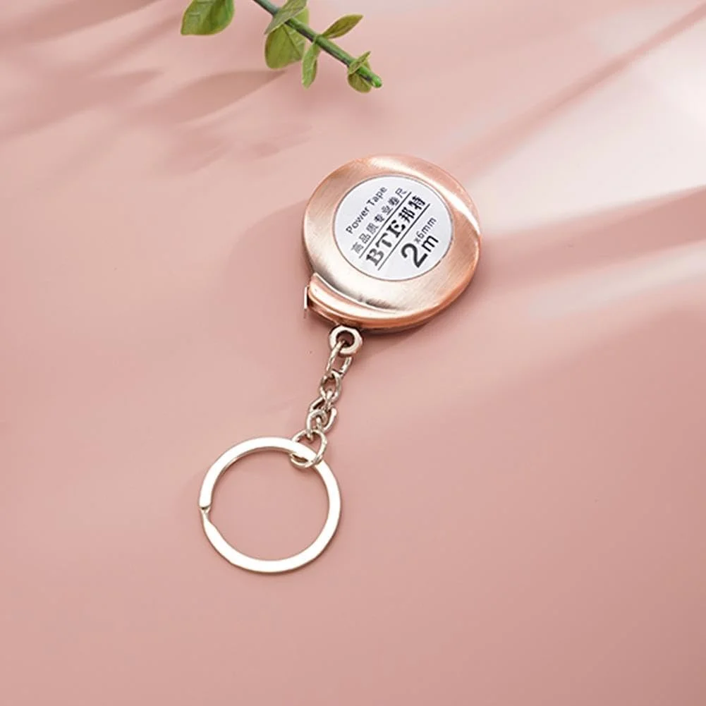 جاکلیدی متر نواری RJSQAQE، متر نواری جمع شونده کوچک کاربردی، متر نواری کوچک 2 متری برای خیاطی و مسافرت جاکلیدی متر نواری RJSQAQE، متر نواری جمع شونده کوچک کاربردی، متر نواری کوچک 2 متری برای خیاطی و مسافرت