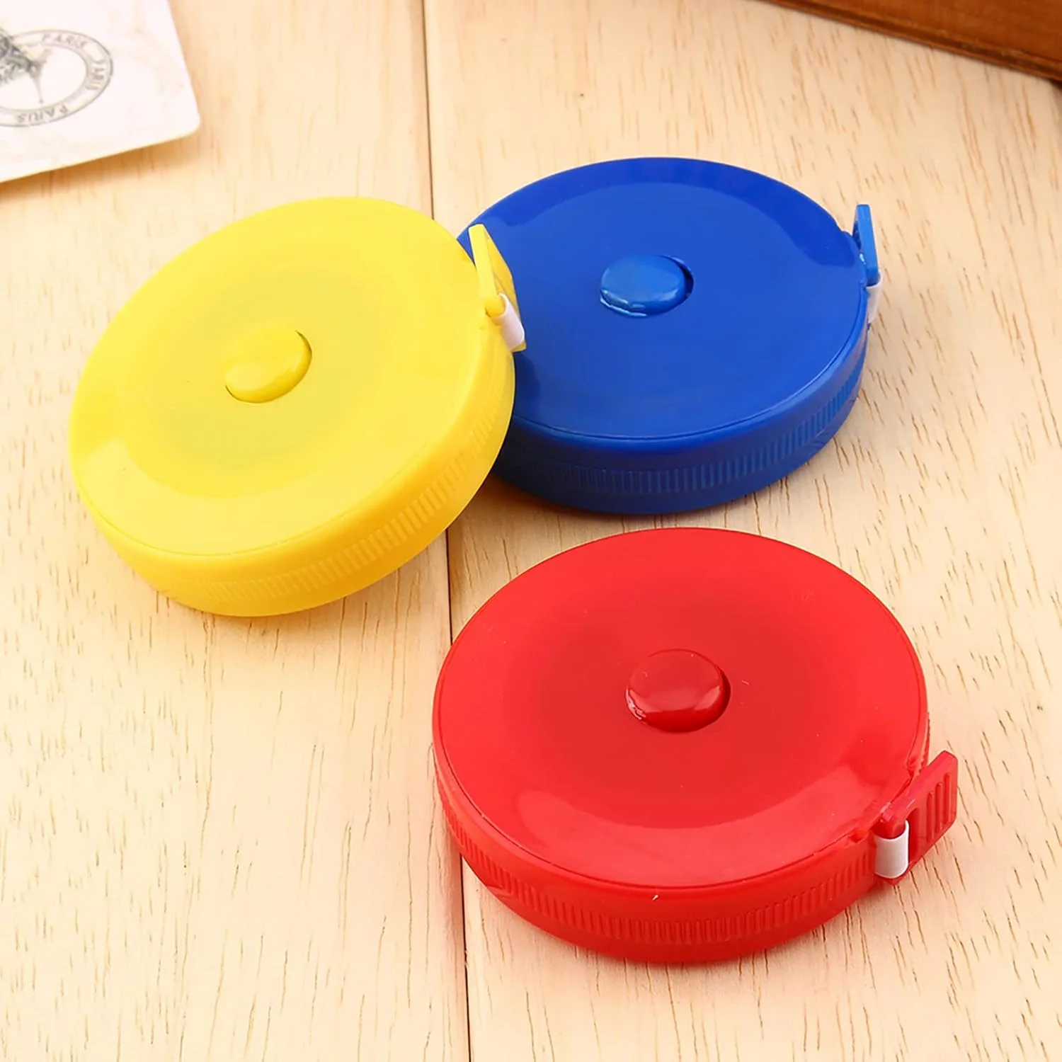 متر خیاطی RvSky، متر نواری نرم جمع شونده قابل حمل، خط کش اندازه گیری بدن انعطاف پذیر دو طرفه 1.5 متری برای خیاطی، پارچه و بافندگی متر خیاطی RvSky، متر نواری نرم جمع شونده قابل حمل، خط کش اندازه گیری بدن انعطاف پذیر دو طرفه 1.5 متری برای خیاطی، پارچه و بافندگی