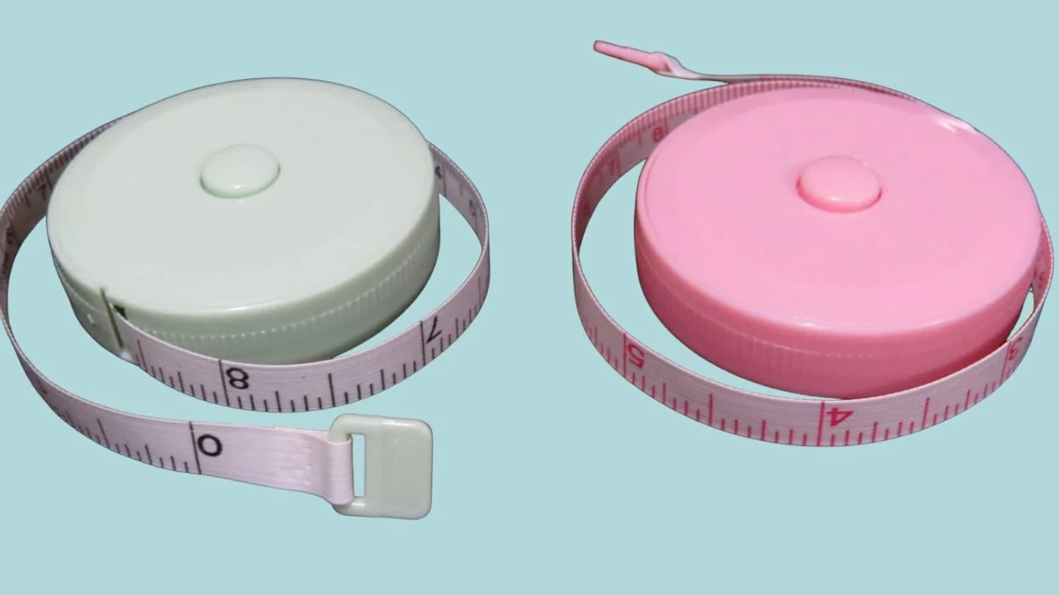 ست 2 عددی متر خیاطی کوچک جمع شونده، 150 سانتی متر / 5 فوت، نرم، انعطاف پذیر، دو مقیاسی. اندازه گیری آسان برای خیاطی، صنایع دستی و اندازه گیری بدن، رنگ های پاستلی متنوع. ست 2 عددی متر خیاطی کوچک جمع شونده، 150 سانتی متر / 5 فوت، نرم، انعطاف پذیر، دو مقیاسی. اندازه گیری آسان برای خیاطی، صنایع دستی و اندازه گیری بدن، رنگ های پاستلی متنوع.