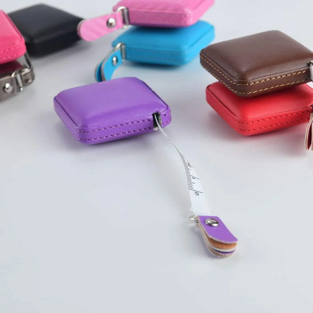 متر خیاطی جمع شونده با روکش چرمی PU، 1 متری / 40 اینچی، نوار اندازه گیری نرم برای خیاطی، دوخت، صنایع دستی، ابزار اندازه گیری پارچه - صورتی متر خیاطی جمع شونده با روکش چرمی PU، 1 متری / 40 اینچی، نوار اندازه گیری نرم برای خیاطی، دوخت، صنایع دستی، ابزار اندازه گیری پارچه - صورتی