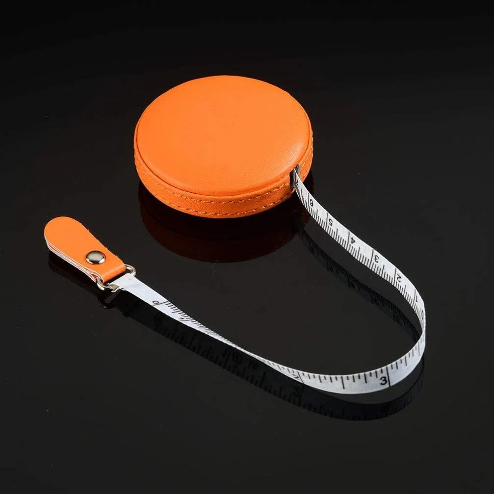متر نواری جمع شونده با قاب چرمی گرد 1 متری، نوار اندازه گیری نرم جیبی، ابزار اندازه گیری برای خیاطی لباس و صنایع دستی، نارنجی متر نواری جمع شونده با قاب چرمی گرد 1 متری، نوار اندازه گیری نرم جیبی، ابزار اندازه گیری برای خیاطی لباس و صنایع دستی، نارنجی