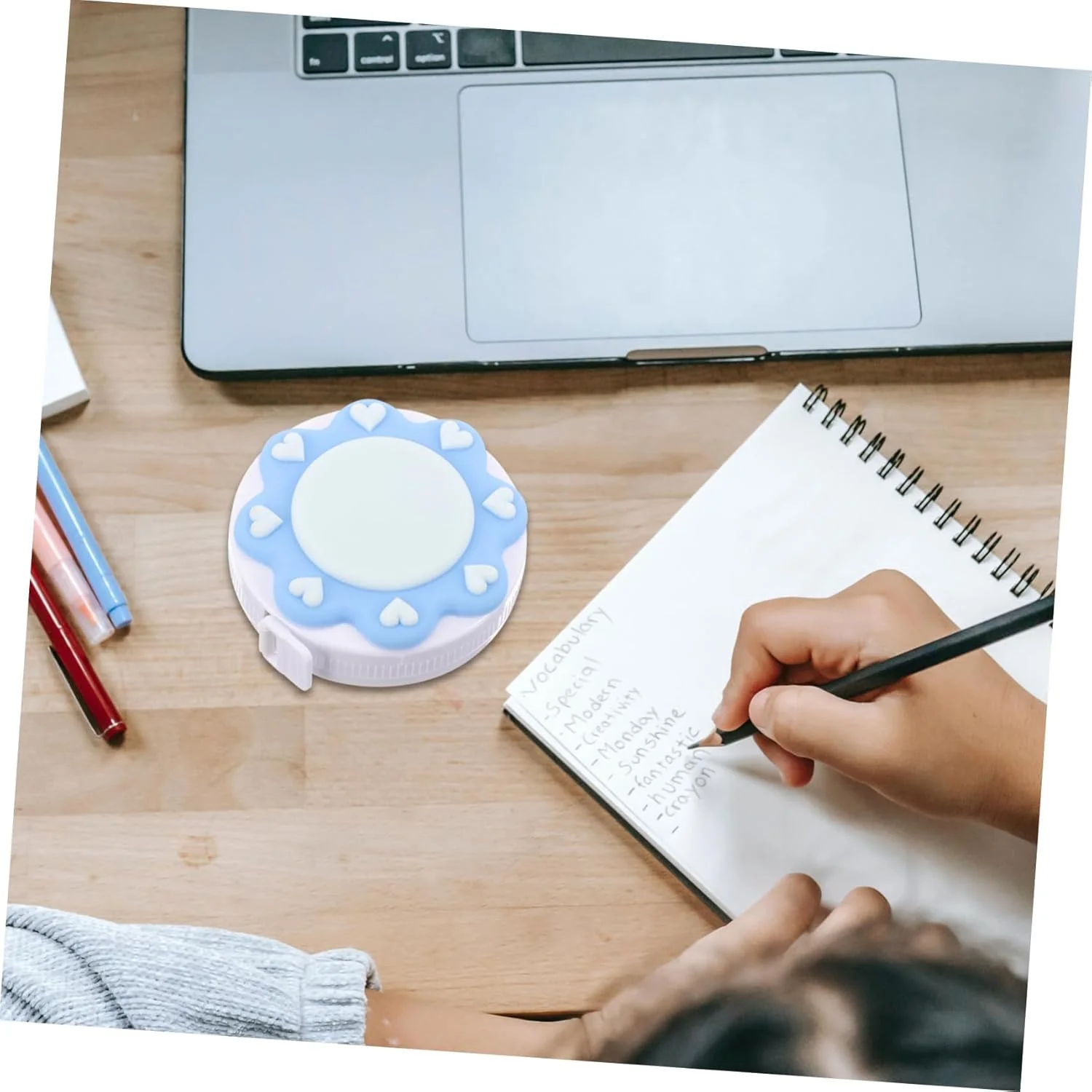 ست 3 عددی متر نواری جمع شونده - مترهای اندازه گیری بدن با رنگ های متنوع، ابزار اندازه گیری خیاطی قابل حمل برای پارچه، خانه، دفتر و مدرسه (مقیاس دوگانه با خوانایی آسان)