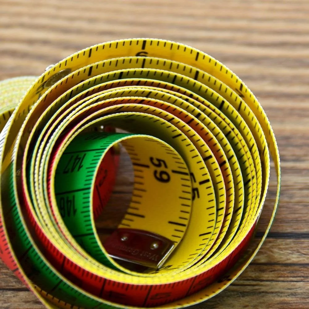 متر نواری دو مقیاسی Leadigol - 1.5 متری/60 اینچی، متر نواری نرم 152 سانتی متری، متر کارگاهی با پشت چسب دار، مقیاس های دوگانه دقیق استاندارد و متریک متر نواری دو مقیاسی Leadigol - 1.5 متری/60 اینچی، متر نواری نرم 152 سانتی متری، متر کارگاهی با پشت چسب دار، مقیاس های دوگانه دقیق استاندارد و متریک