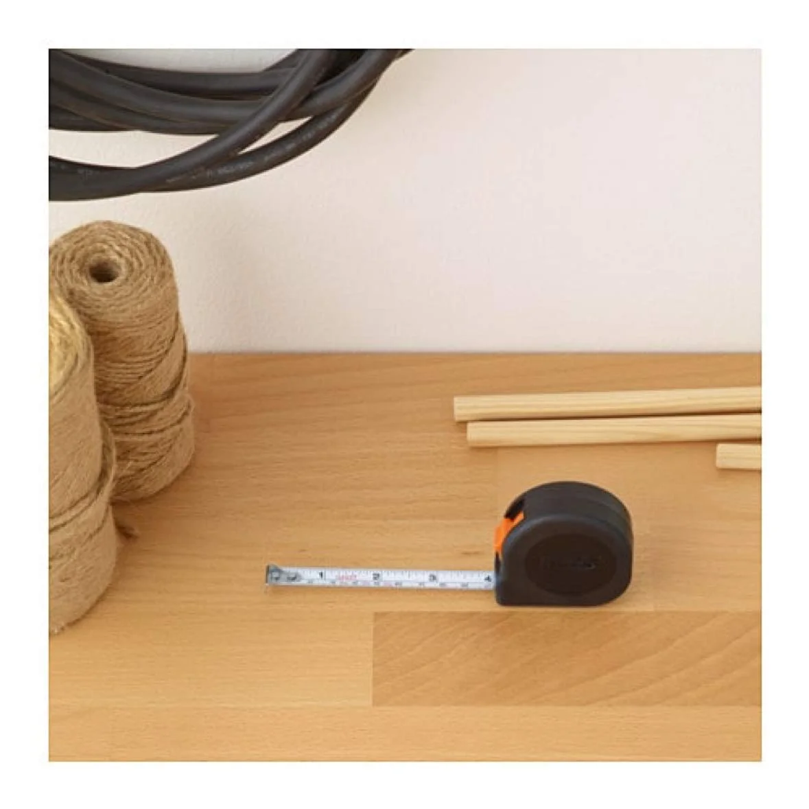 متر نواری ایکیا مدل Fixa 402.375.57 (3 متری) متر نواری ایکیا مدل Fixa 402.375.57 (3 متری)