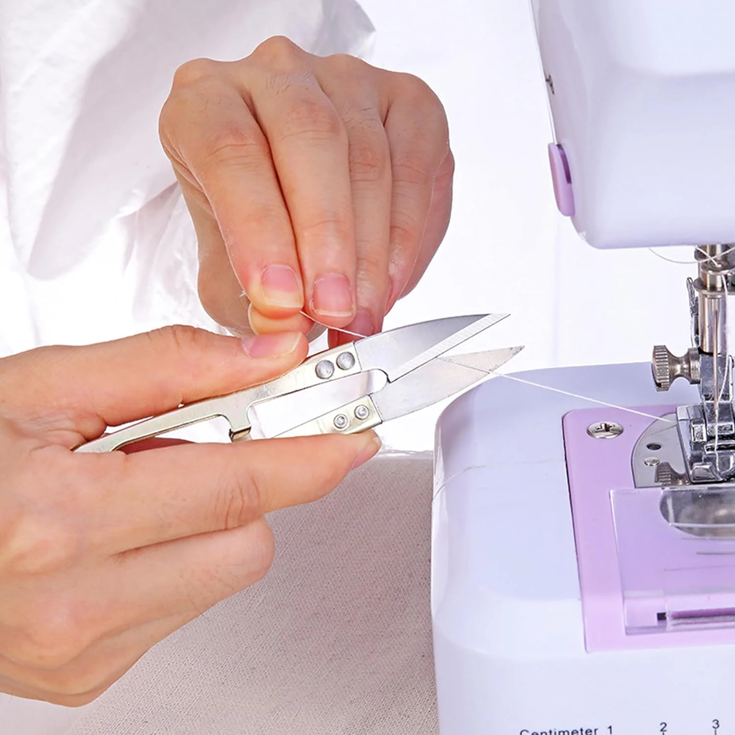 نوار اندازه گیری نرم ایکو شاین، 1 عدد متر نواری، 1 عدد قیچی، 1 عدد نخ چین، طول 150 سانتی متر/60 اینچ، 3 در 1 چند رنگ