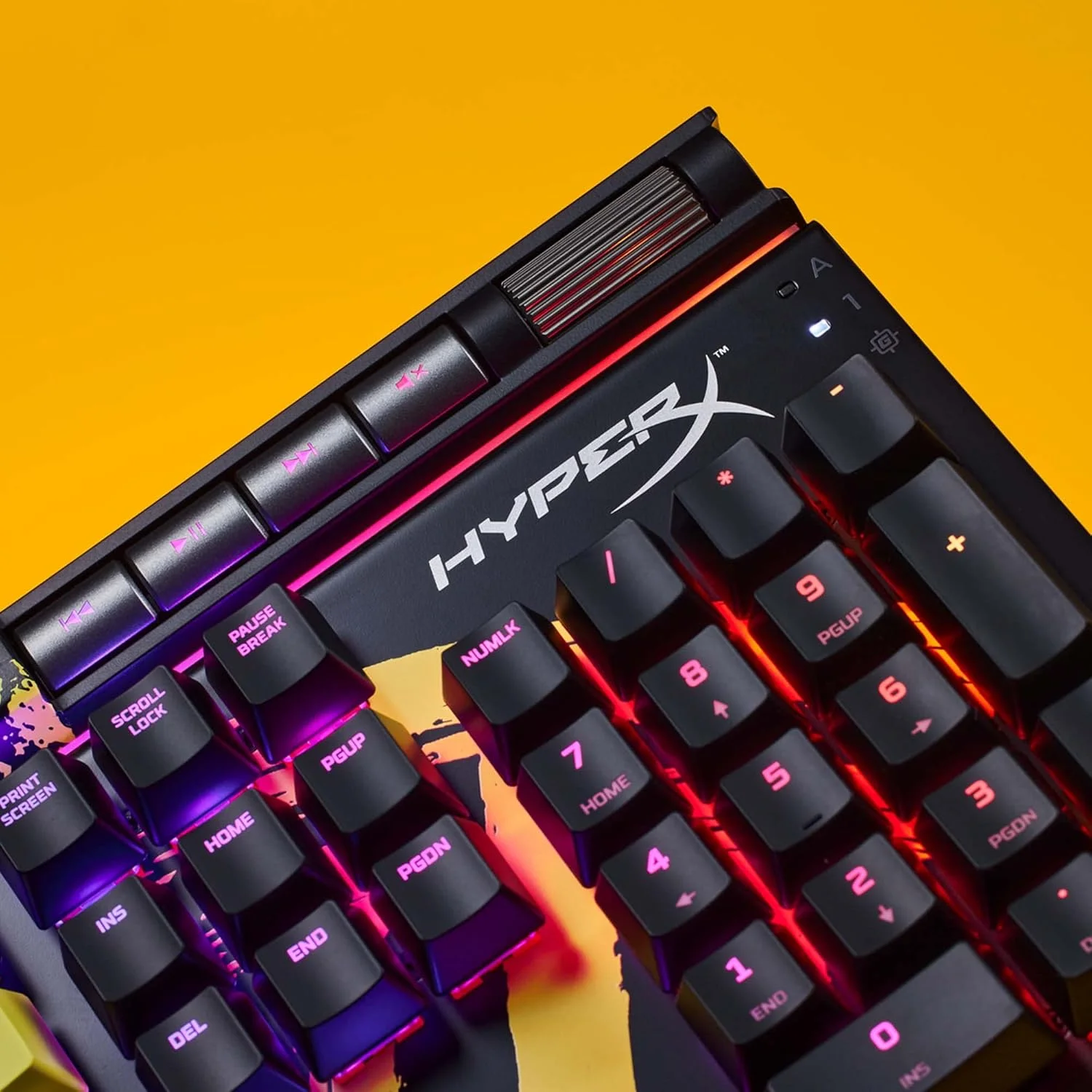 کیبورد گیمینگ مکانیکی HyperX Alloy Elite 2 نسخه TimTheTatMan با نورپردازی و شخصیسازی ماکرو قابل کنترل توسط نرمافزار، مشکی/زرد، 639P0AA#ABA، II، اندازه کامل کیبورد گیمینگ مکانیکی HyperX Alloy Elite 2 نسخه TimTheTatMan با نورپردازی و شخصیسازی ماکرو قابل کنترل توسط نرمافزار، مشکی/زرد، 639P0AA#ABA، II، اندازه کامل