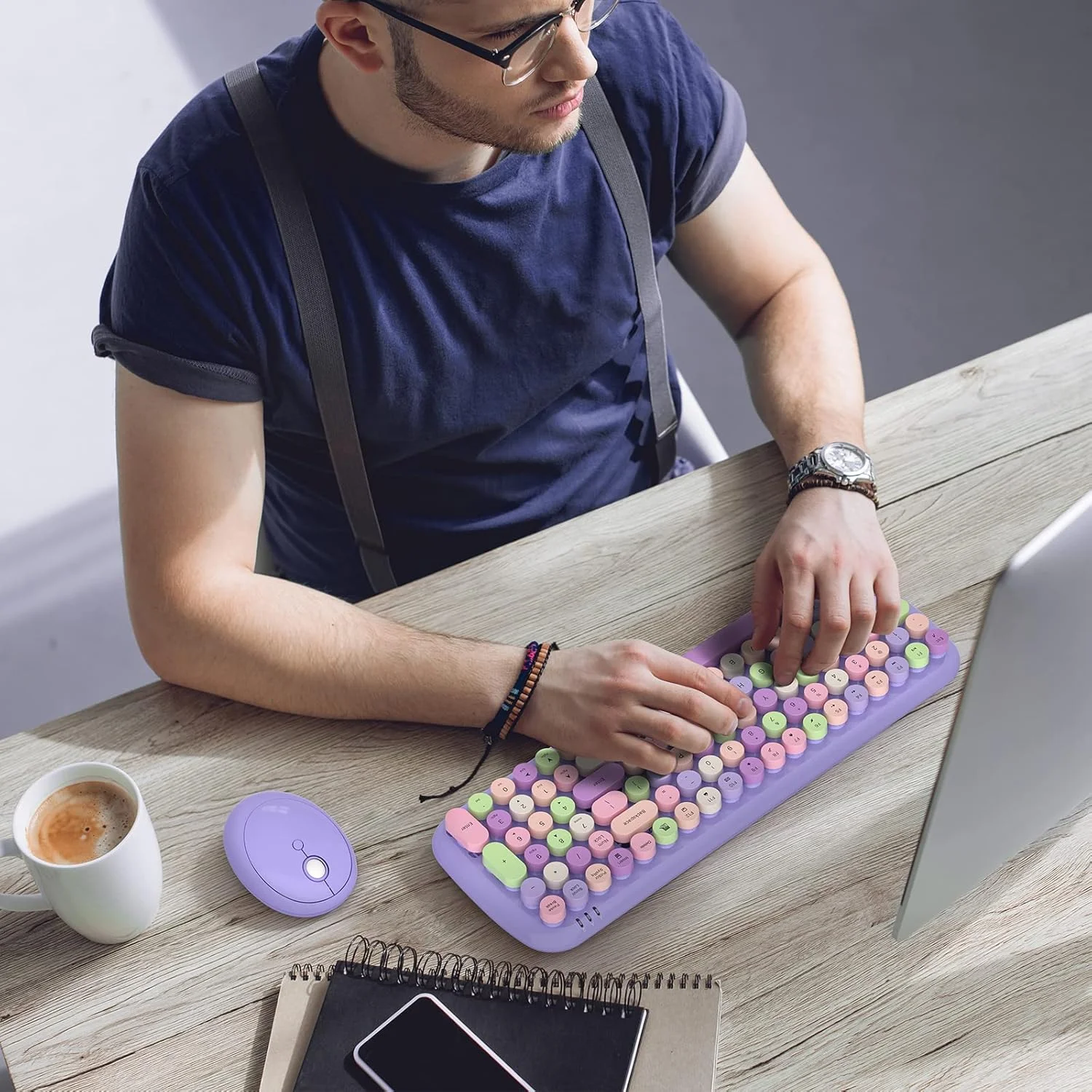 کیبورد و ماوس بی سیم MOFII، کیبورد ماشین تحریر سایز کامل با صفحه کلید اعداد و ماوس متصل USB 2 در 1 برای مک، ویندوز 7/8/10، لپ تاپ، دسکتاپ، کامپیوتر (بنفش رنگارنگ)