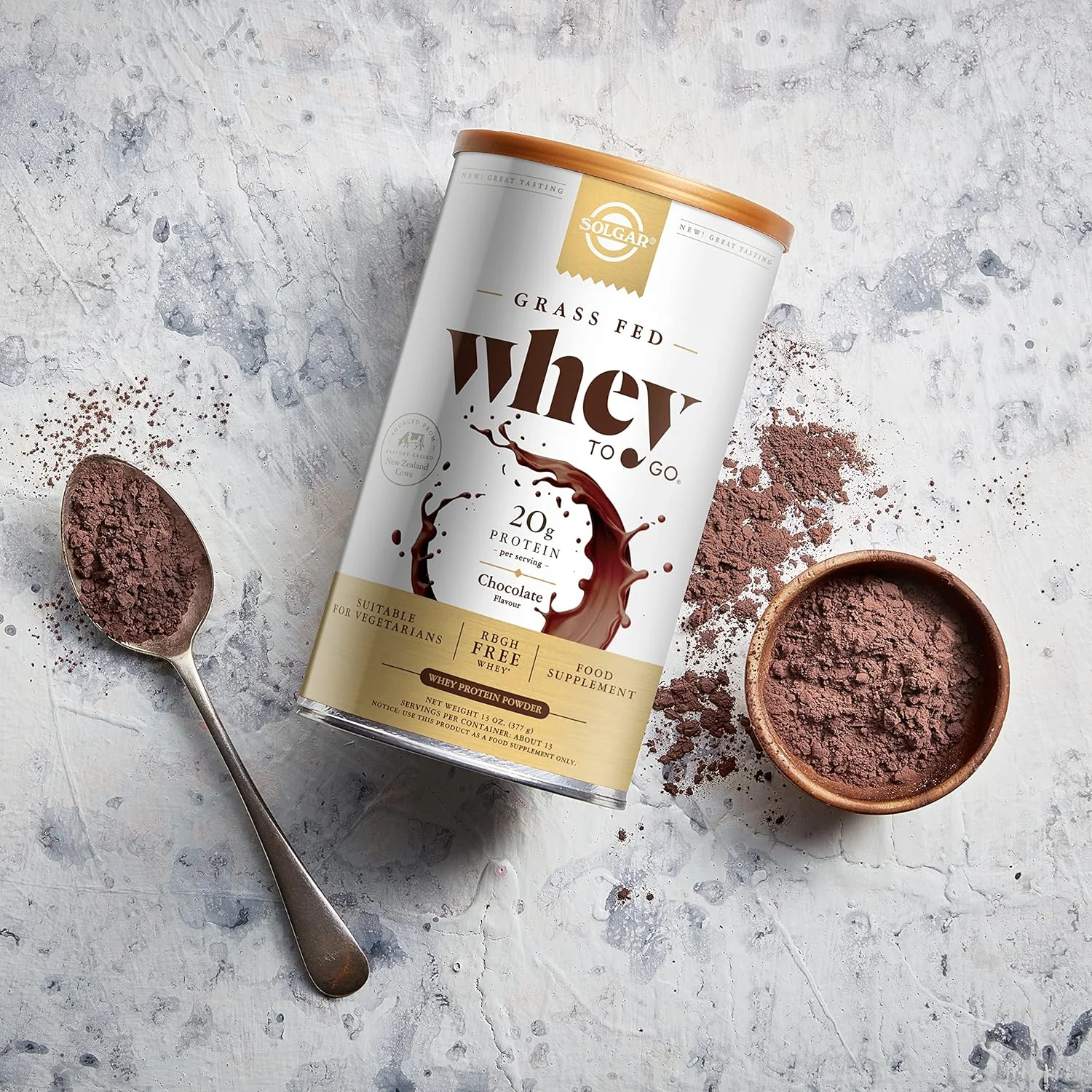 پودر پروتئین وی شکلاتی سولگار وی تو گو، طعم دانه کاکائو، 454 گرم پودر پروتئین وی شکلاتی سولگار وی تو گو، طعم دانه کاکائو، 454 گرم