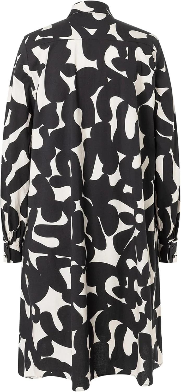 الگوی خیاطی لباس و بلوز زنانه Burda Style X05678BURDA، کد طراحی B5678، سایزهای 10-22 (36-48) الگوی خیاطی لباس و بلوز زنانه Burda Style X05678BURDA، کد طراحی B5678، سایزهای 10-22 (36-48)