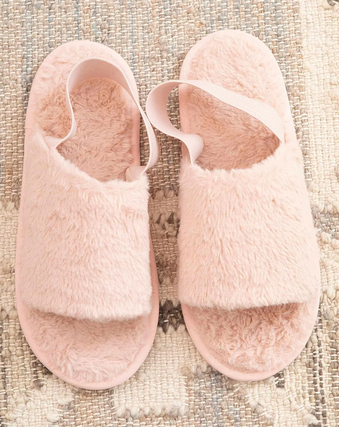 الگوی خیاطی لوازم منزل بردا استایل شماره 5676 سایز آزاد الگوی خیاطی لوازم منزل بردا استایل شماره 5676 سایز آزاد