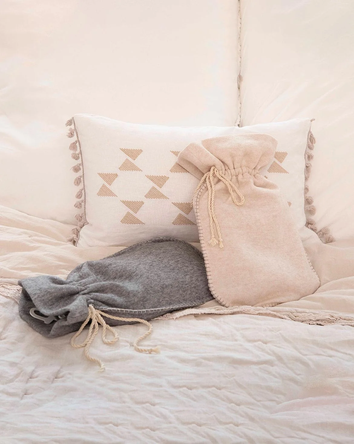 الگوی خیاطی لوازم منزل Burda Style شماره 5676 سایز آزاد الگوی خیاطی لوازم منزل Burda Style شماره 5676 سایز آزاد