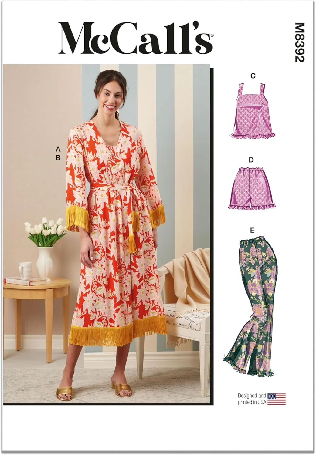 الگوی خیاطی آسان برای دوخت لباس خواب زنانه مک کال، شامل روپوش، پیراهن، تاپ، شورت و شلوار، کد طراحی M8392، سایزهای 18-20-22-24-26