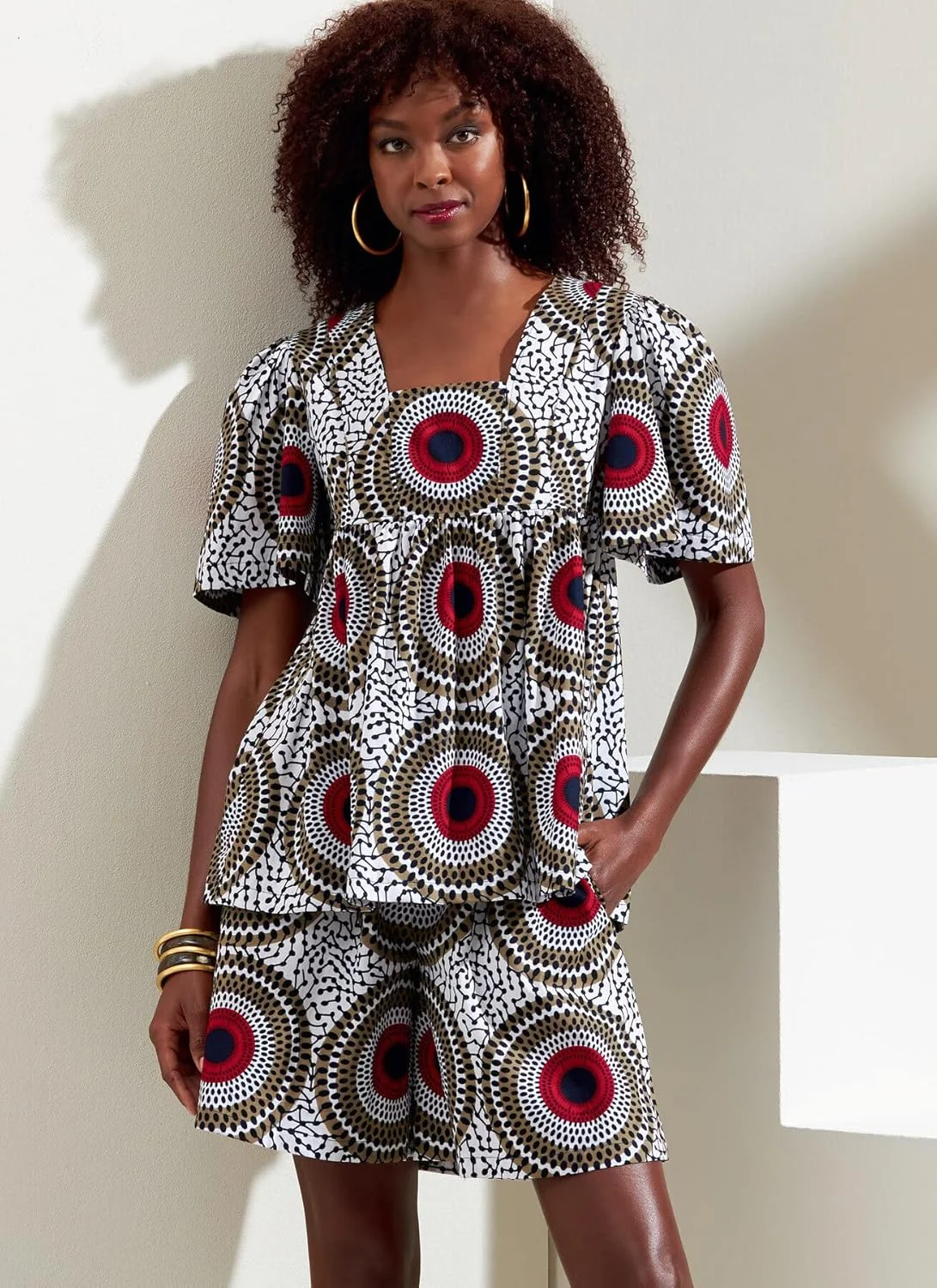 الگوهای Vogue V1871A5 لباس ورزشی زنانه A5 (6-8-10-12-14)