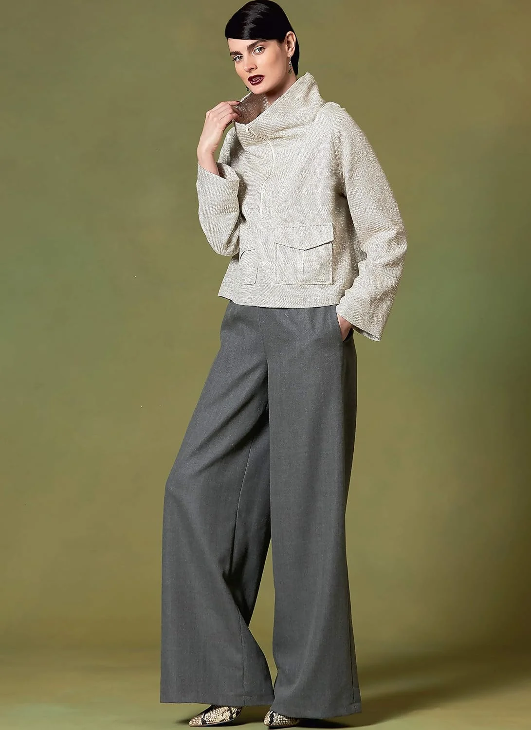 الگوهای Vogue V1642Y پیراهن و شلوار زنانه آسان سایز 4-14، سفید