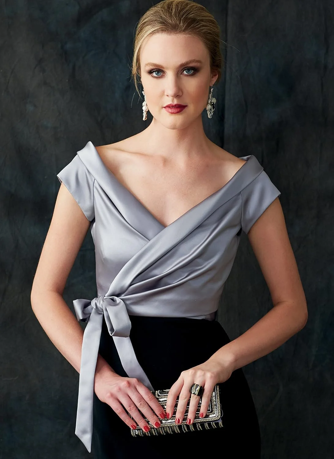 الگوهای Vogue برای بانوان: شال و شنل و روسری، کاغذی، چند رنگ، 15 x 0.5 x 22 سانتی متر