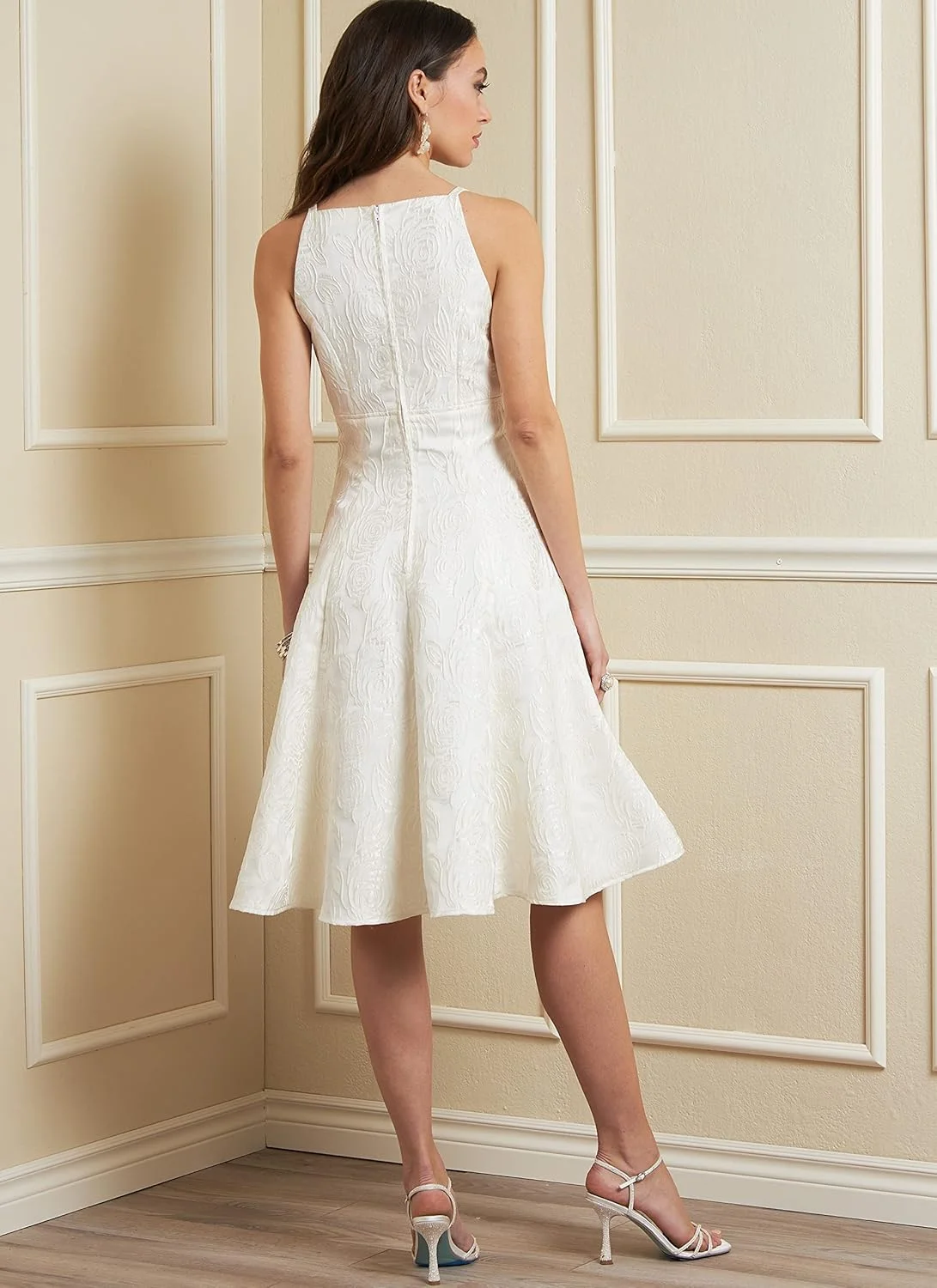 الگوهای خیاطی ووگ، لباس زنانه چند رنگ، 2 تکه الگوهای خیاطی ووگ، لباس زنانه چند رنگ، 2 تکه