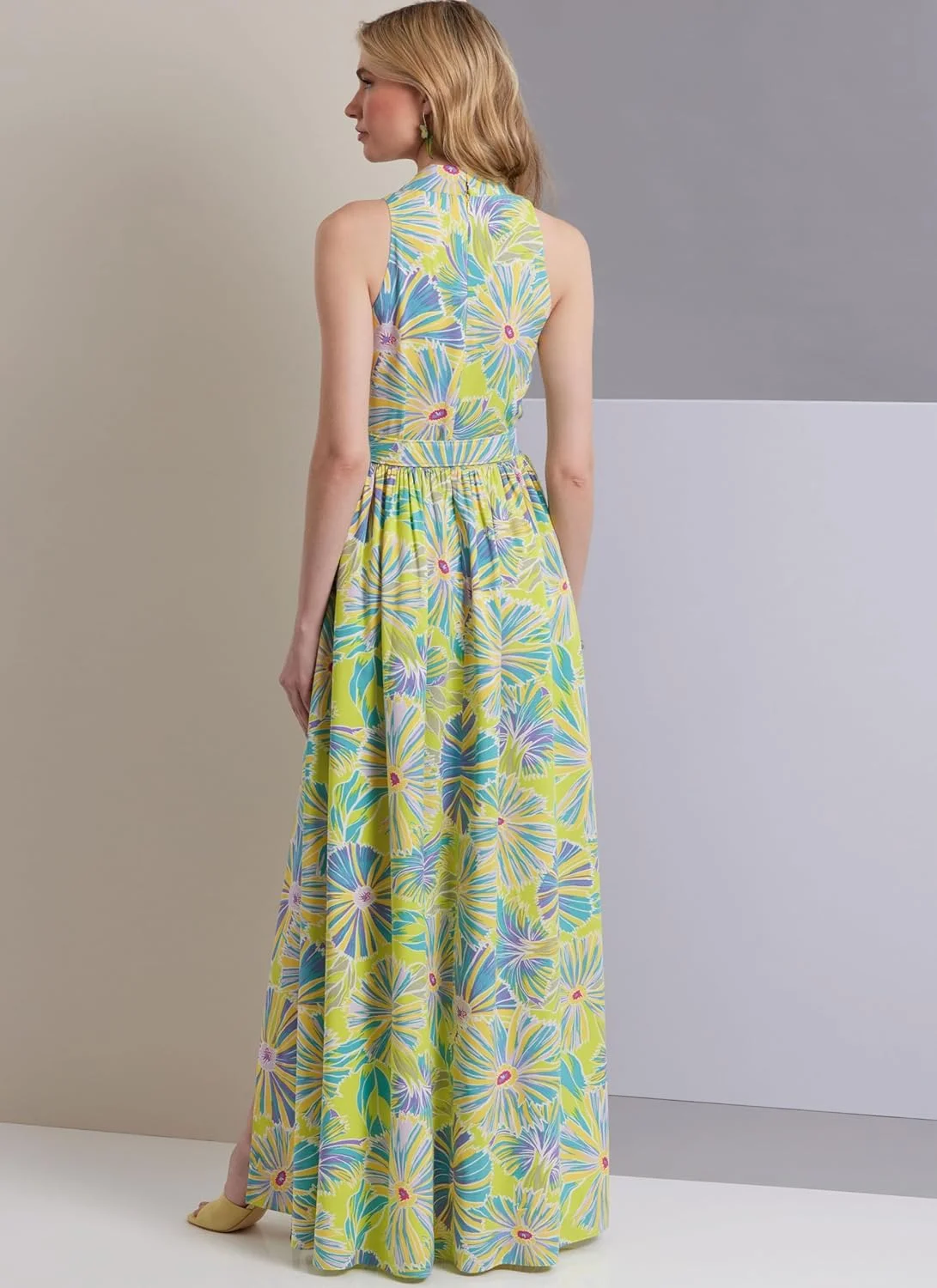 الگوهای Vogue بسته خیاطی دامن و لباس آستر دار زنانه، کد طراحی V1953، سایزهای 16-18-20-22-24