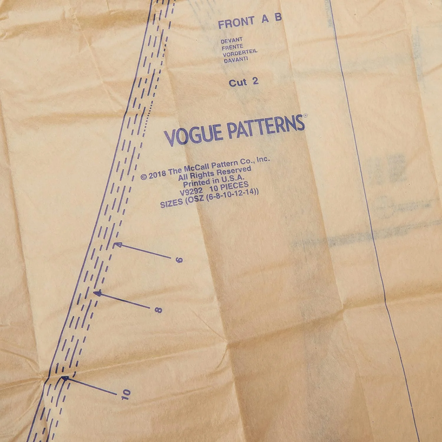 الگوهای Vogue 9292 OS، ژاکت و یقه زنانه، سایزهای 6-22، دستمال کاغذی، چند رنگ، 15 x 0.5 x 22 سانتی متر الگوهای Vogue 9292 OS، ژاکت و یقه زنانه، سایزهای 6-22، دستمال کاغذی، چند رنگ، 15 x 0.5 x 22 سانتی متر