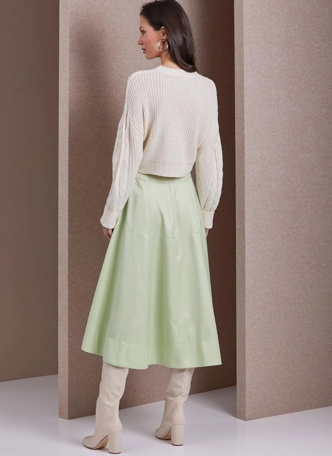 الگوهای خیاطی Vogue برای دامن شلواری و دامن زنانه، سایزهای 8-10-12-14-16، چند رنگ