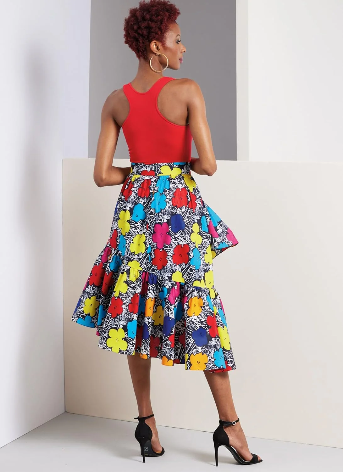 الگوهای Vogue بسته خیاطی دامن های چین دار نامتقارن زنانه، کد طراحی V1957، سایزهای 8-10-12-14-16، چند رنگ الگوهای Vogue بسته خیاطی دامن های چین دار نامتقارن زنانه، کد طراحی V1957، سایزهای 8-10-12-14-16، چند رنگ