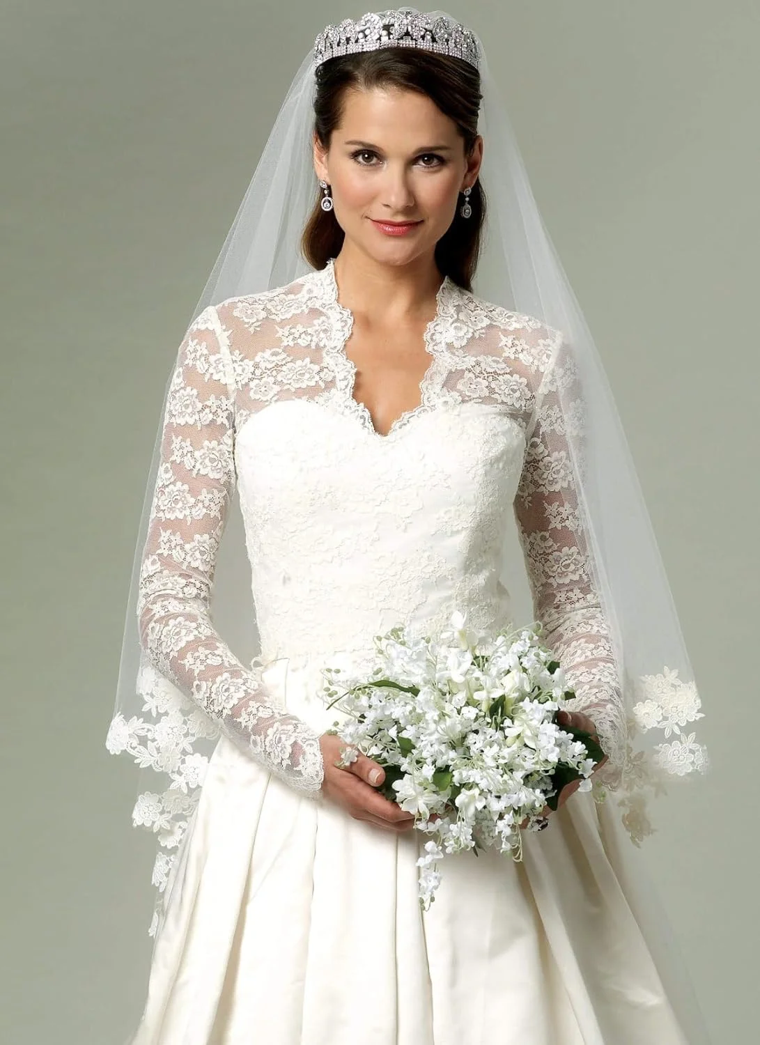 الگوهای خیاطی Butterick B5731 سایز EE 14-16-18-20 لباس زنانه، بسته 1 عددی، سفید