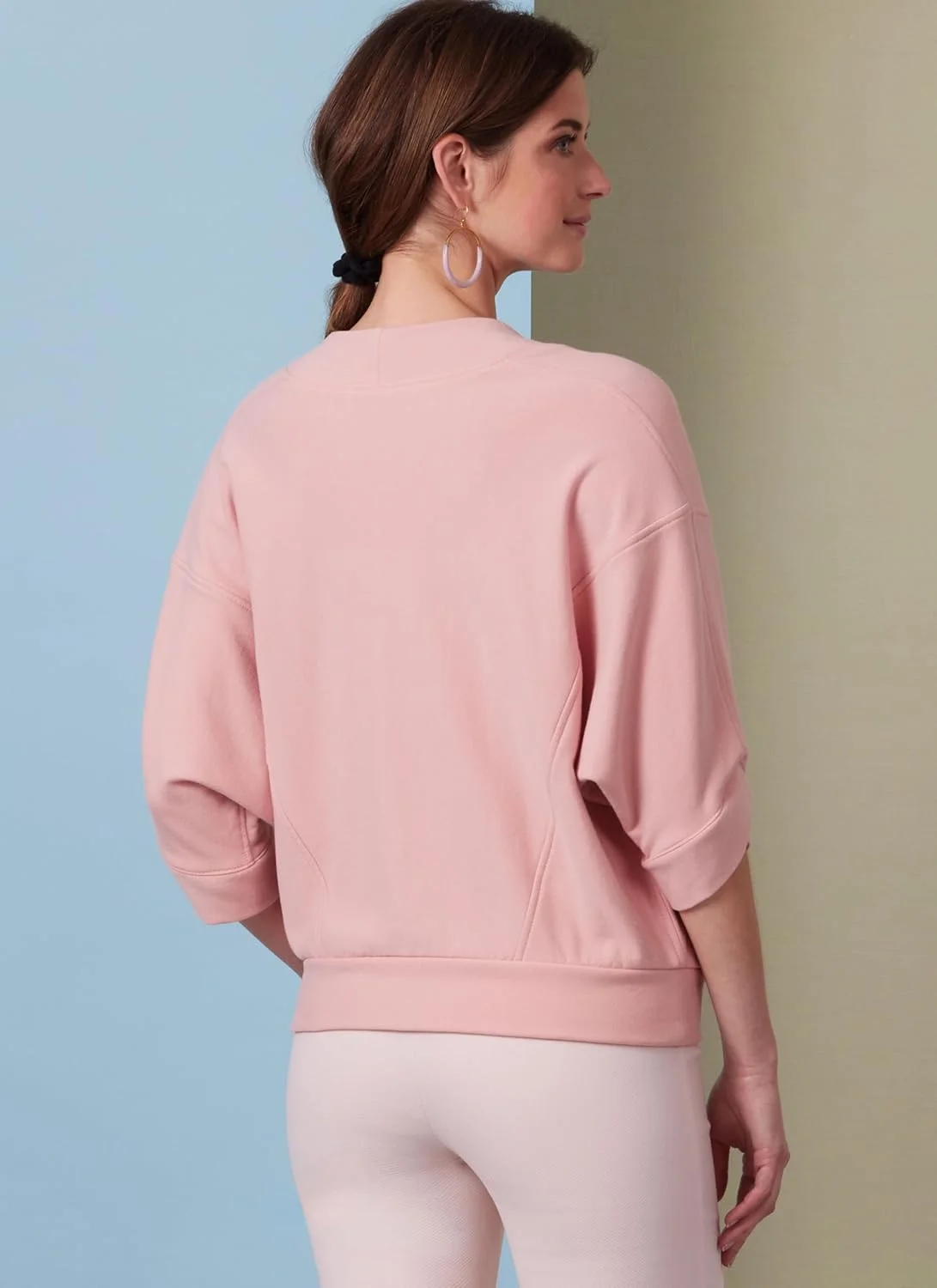 الگوی خیاطی تاپ زنانه باتریک، دو تکه چند رنگ الگوی خیاطی تاپ زنانه باتریک، دو تکه چند رنگ