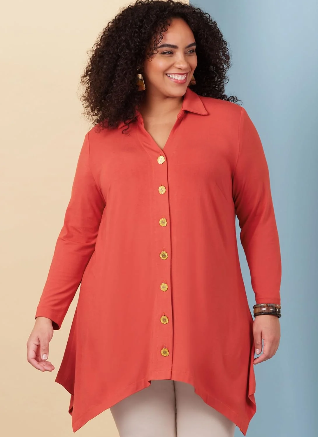 الگوی خیاطی تاپ زنانه/سایز بزرگ Butterick، دو تکه چند رنگ الگوی خیاطی تاپ زنانه/سایز بزرگ Butterick، دو تکه چند رنگ