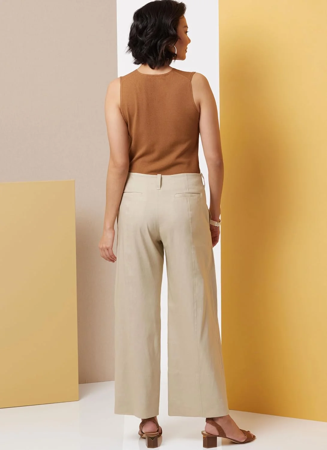 الگوی خیاطی Butterick B7024، چند رنگ الگوی خیاطی Butterick B7024، چند رنگ