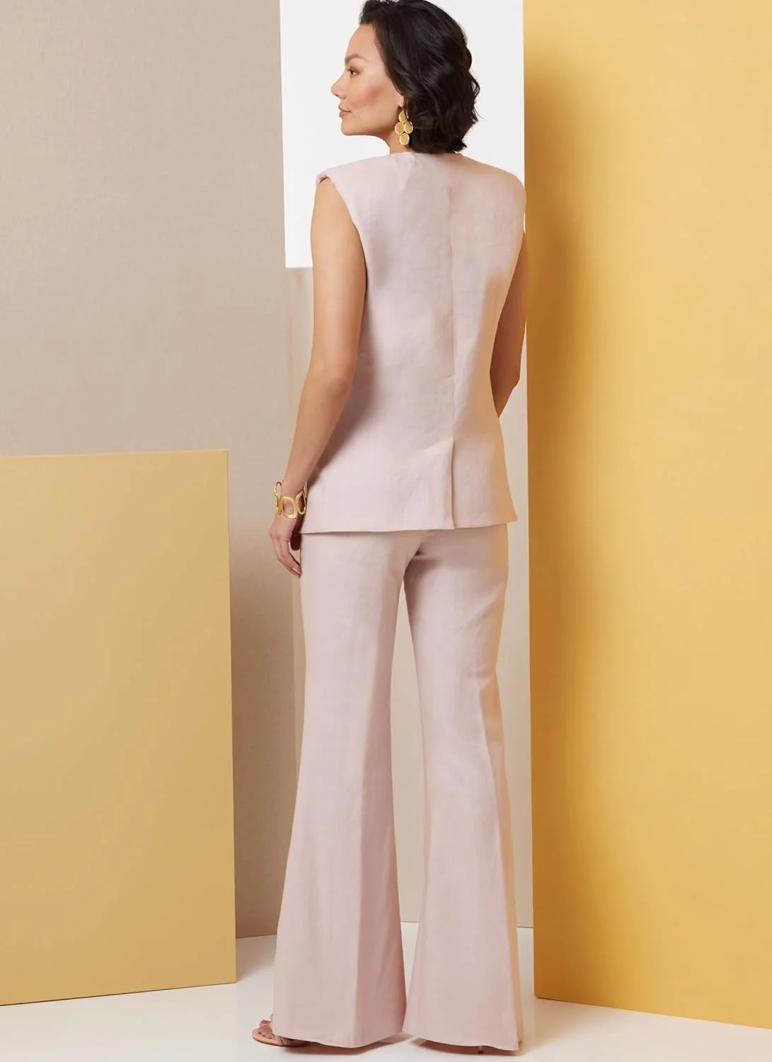 الگوی خیاطی Butterick B7027، چند رنگ الگوی خیاطی Butterick B7027، چند رنگ