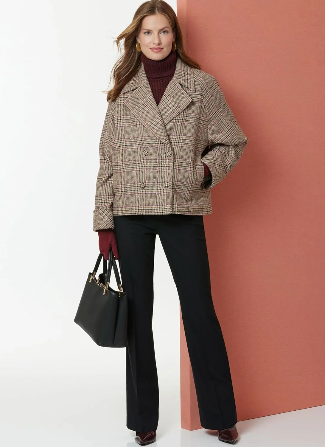 الگوی خیاطی ژاکت و کت دکمه دوبل گشاد زنانه Butterick B7007R5، کد طراحی B7007، سایزها 14-16-18-20-22 الگوی خیاطی ژاکت و کت دکمه دوبل گشاد زنانه Butterick B7007R5، کد طراحی B7007، سایزها 14-16-18-20-22