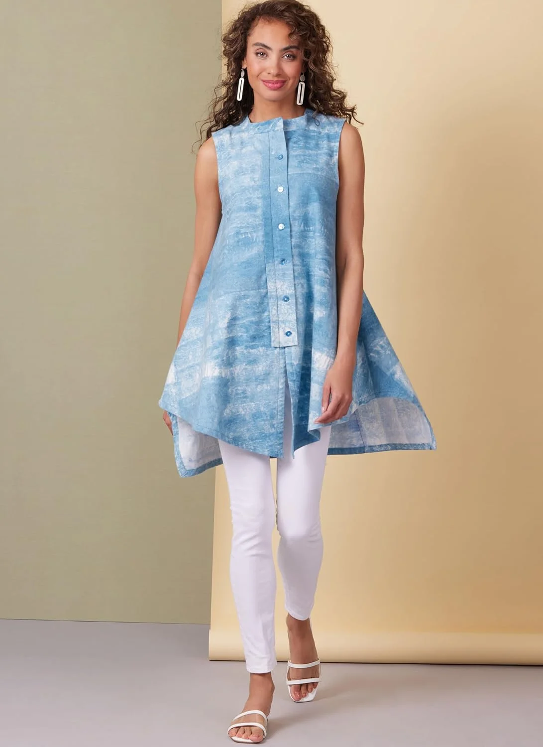الگوی خیاطی بلوز یقه ایستاده زنانه Butterick B6995Y5 توسط کاترین تیلتون، کد طراحی B6995، سایزهای 18-20-22-24-26 الگوی خیاطی بلوز یقه ایستاده زنانه Butterick B6995Y5 توسط کاترین تیلتون، کد طراحی B6995، سایزهای 18-20-22-24-26