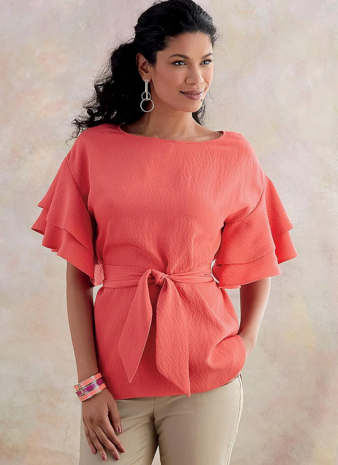 الگوهای خیاطی بلوز و کمربند زنانه بسیار آسان Butterick B6685ZZ، سایز L-XXL، سفید الگوهای خیاطی بلوز و کمربند زنانه بسیار آسان Butterick B6685ZZ، سایز L-XXL، سفید
