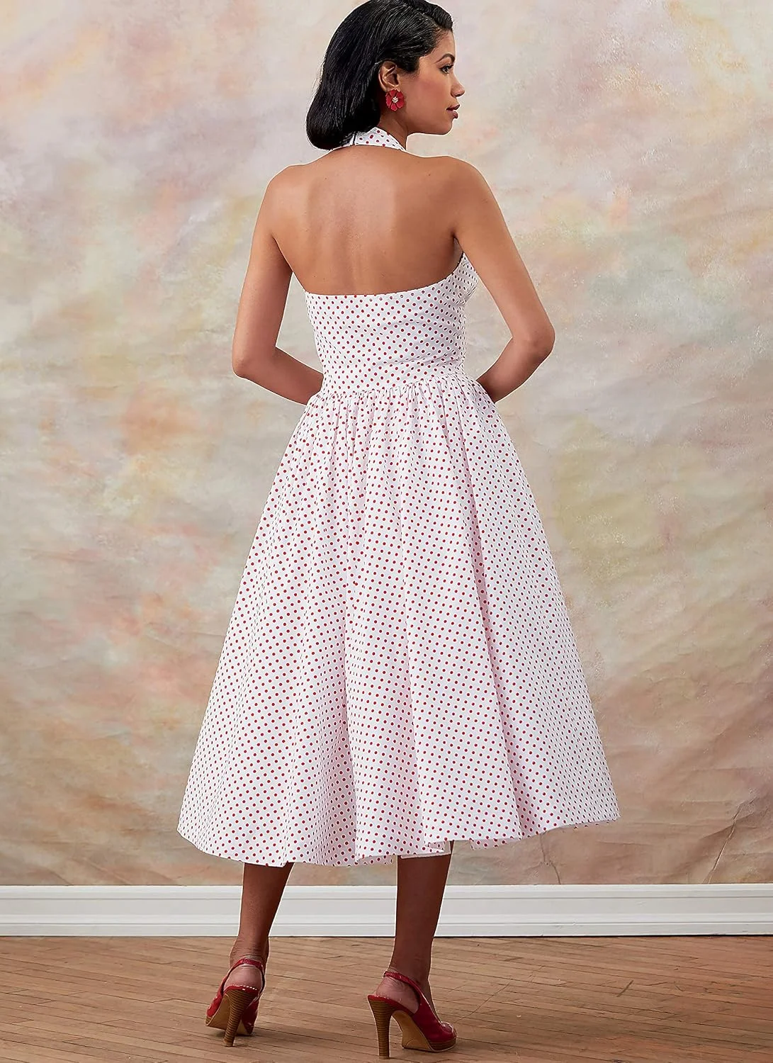 الگوهای خیاطی لباس و ژاکت زنانه وینتیج Butterick B6682A5، سایزهای 6-14 الگوهای خیاطی لباس و ژاکت زنانه وینتیج Butterick B6682A5، سایزهای 6-14